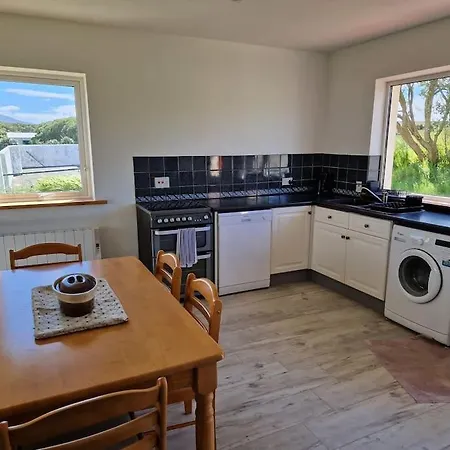 By The Sea An Fod Dubh Vakantiehuis