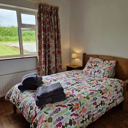 By The Sea An Fod Dubh